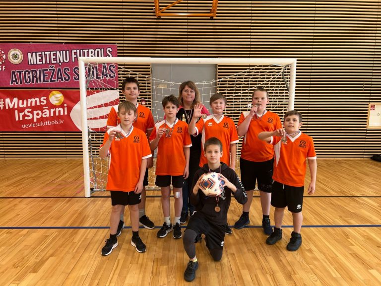 3. – 5. klašu skolēnu futbols