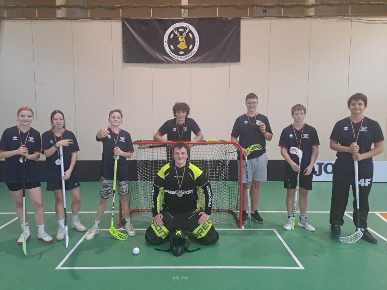 Florbola sacensības