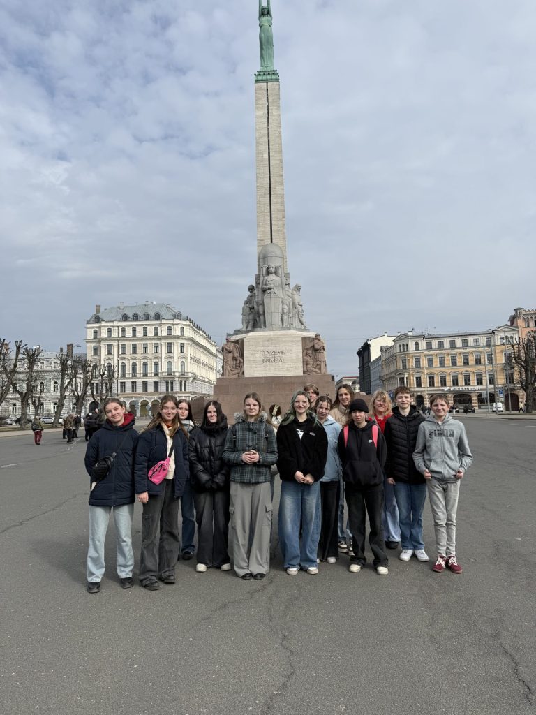 7. un 9. klašu ekskursija uz Rīgu